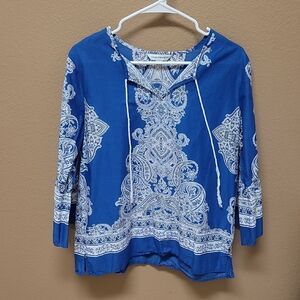 Counterparts Blue Relaxed Graphic Blouse 💙